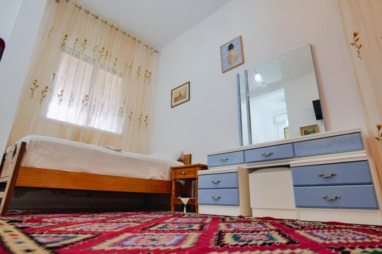 Seferi'S Apartament Apartment ซารานเดอ ภายนอก รูปภาพ